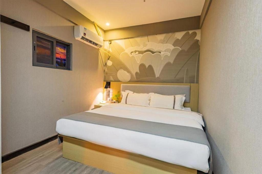Thank Inn Hotel Hubei Wuhan Caidian Zhong Fa Xincheng Tongji Екстер'єр фото